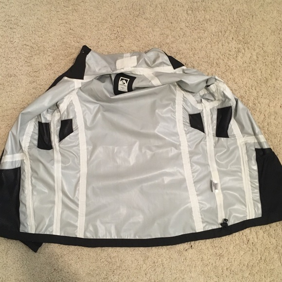 Storm Creek Light Jacket - Picture 4 of 8